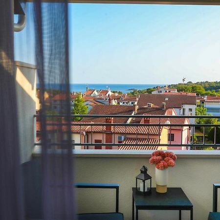 Blue Sky Apartment Ровинь Экстерьер фото